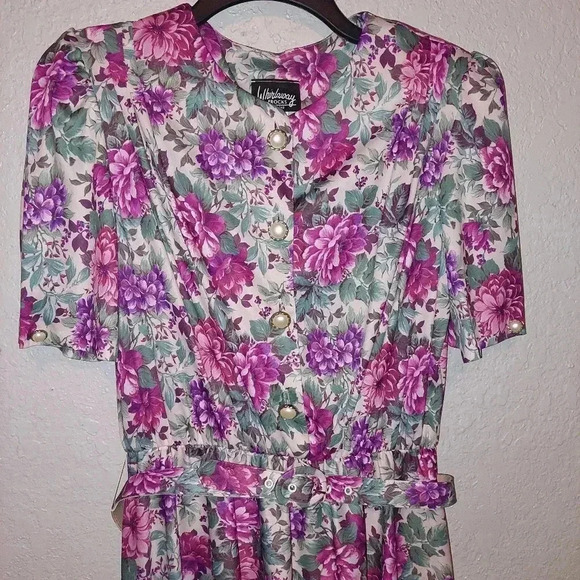 Whirlaway Frocks Belted Floral Retro Dress Puff Sleeve Button Details Size 14P - Picture 3 of 9